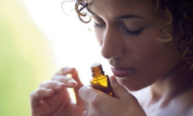 Why Aromatherapy and These 5 Essential Oils May Be the Answer to Your Stress Problems